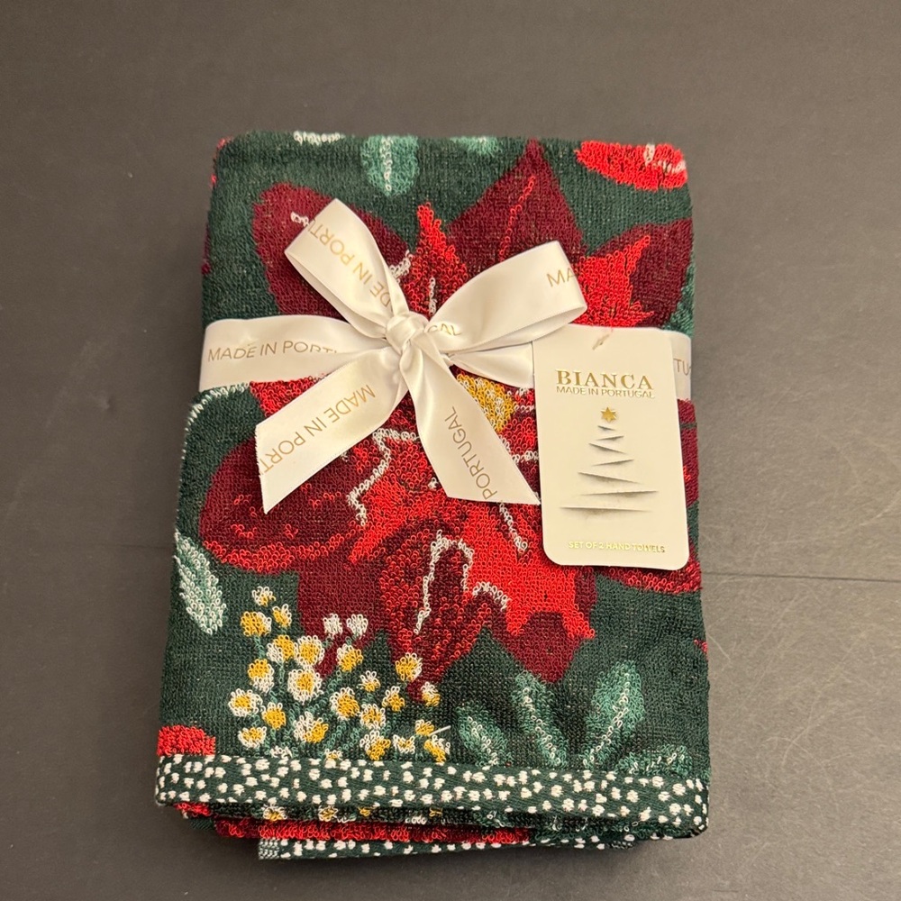 2pc BIANCA 100% Cotton Poinsettia Pattern Bath Hand Towel Set - Made in Portugal